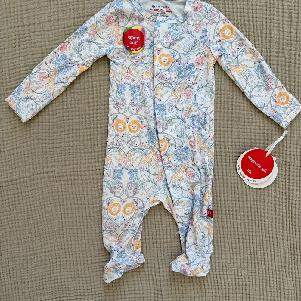 Magnetic Me 0-3 months Modal Footie